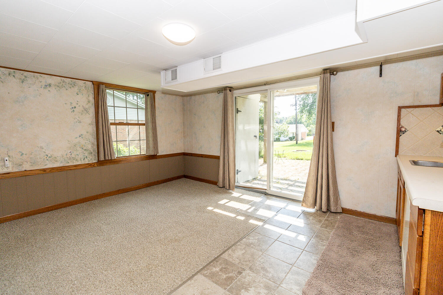 1234 Donald, Greenville, Ohio 45331