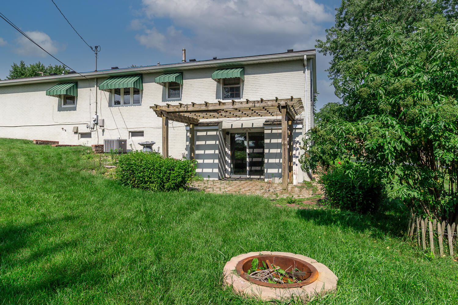 1234 Donald, Greenville, Ohio 45331