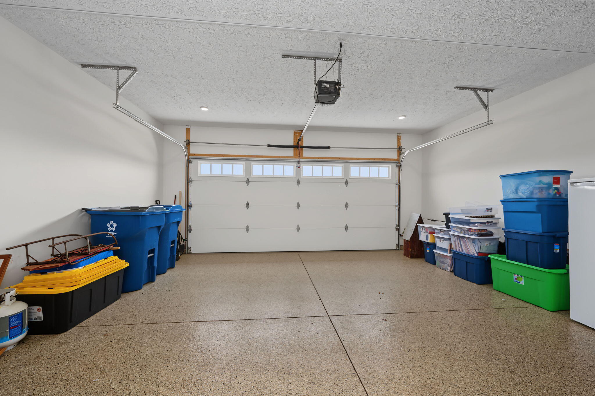 819 Brookwood, Tipp City, Ohio 45371