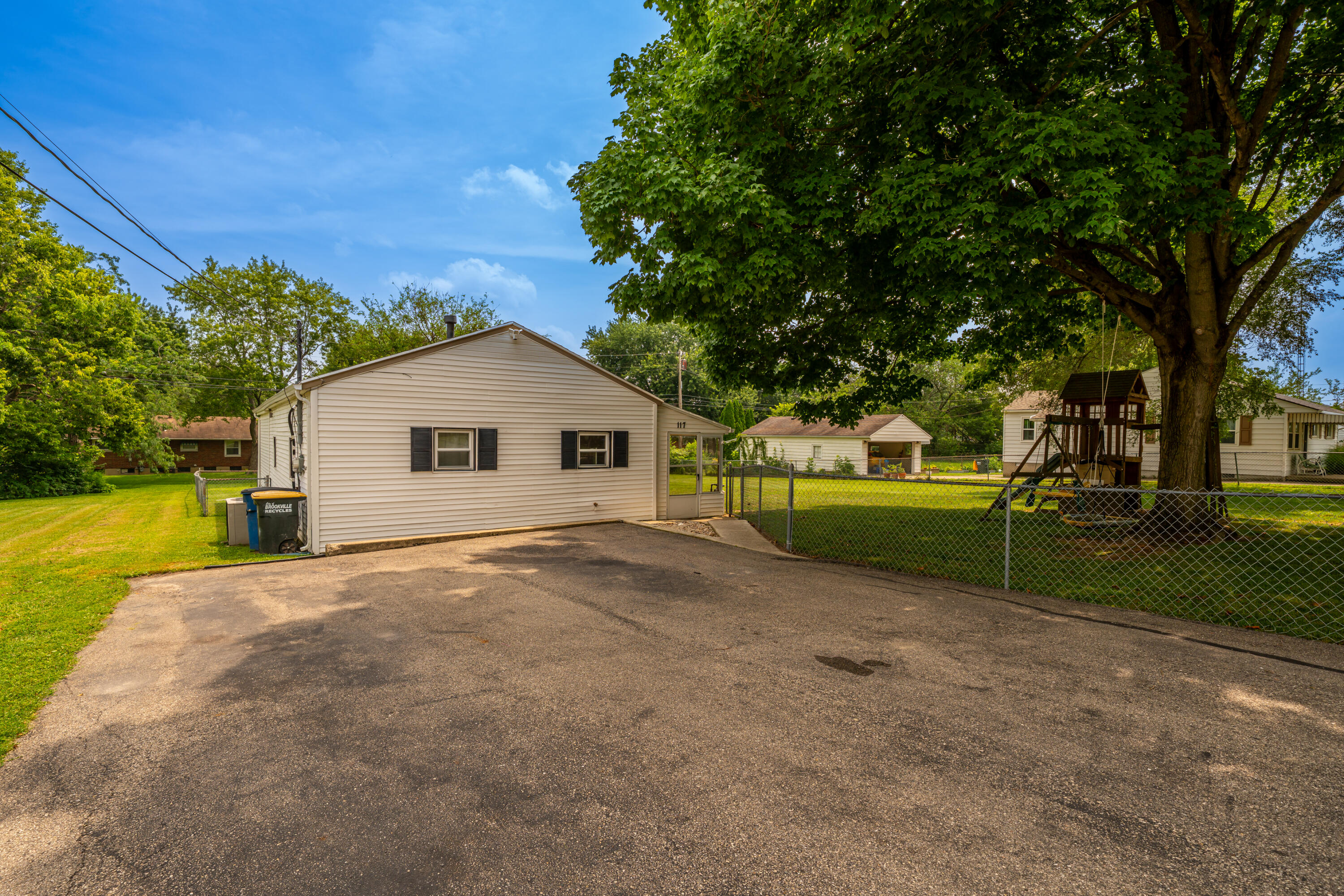 117 Orchard, Brookville, Ohio 45309