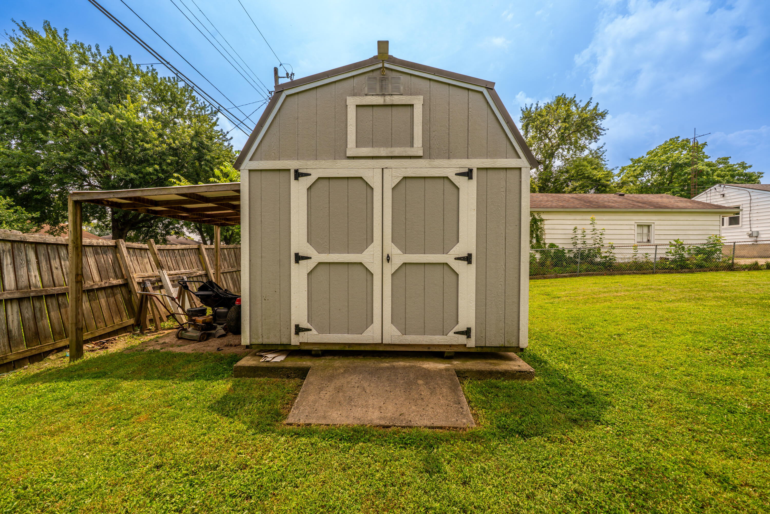 117 Orchard, Brookville, Ohio 45309