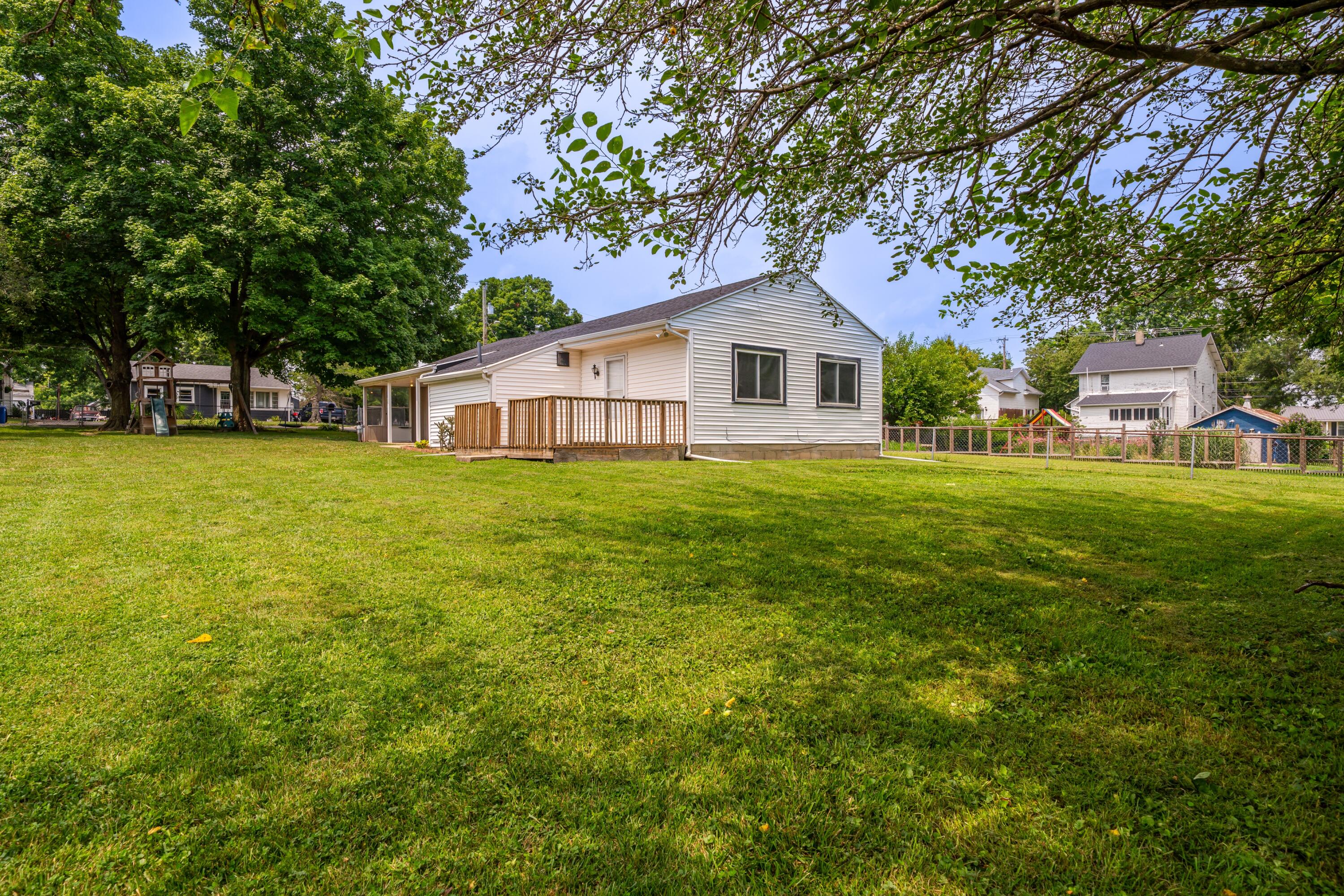117 Orchard, Brookville, Ohio 45309