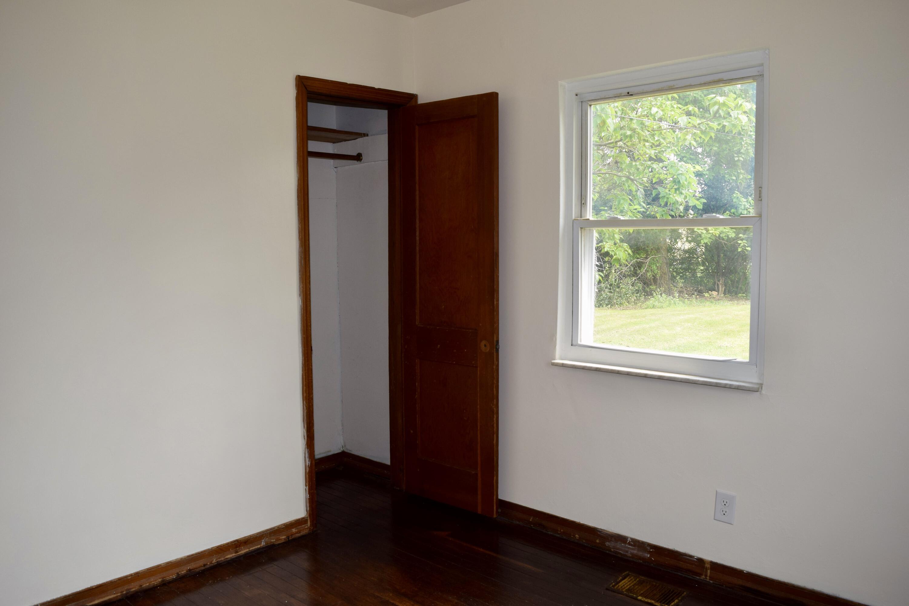 1233 Bellefair, Springfield, Ohio 45506