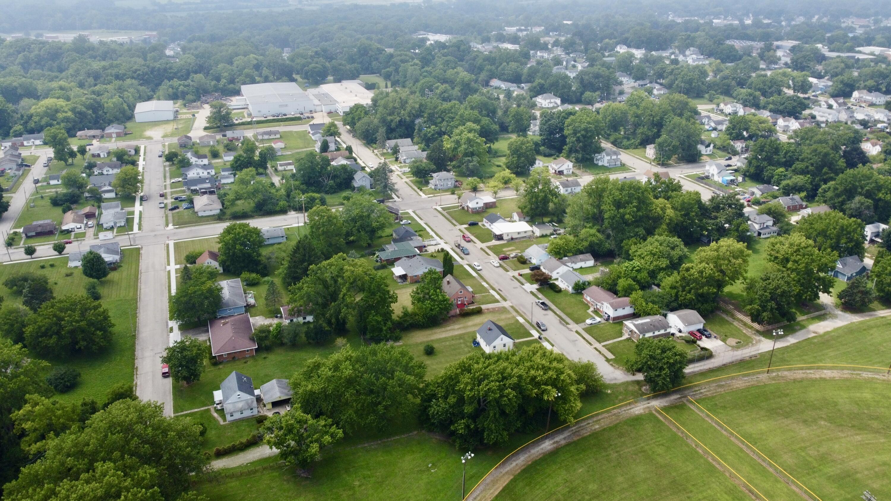 1233 Bellefair, Springfield, Ohio 45506