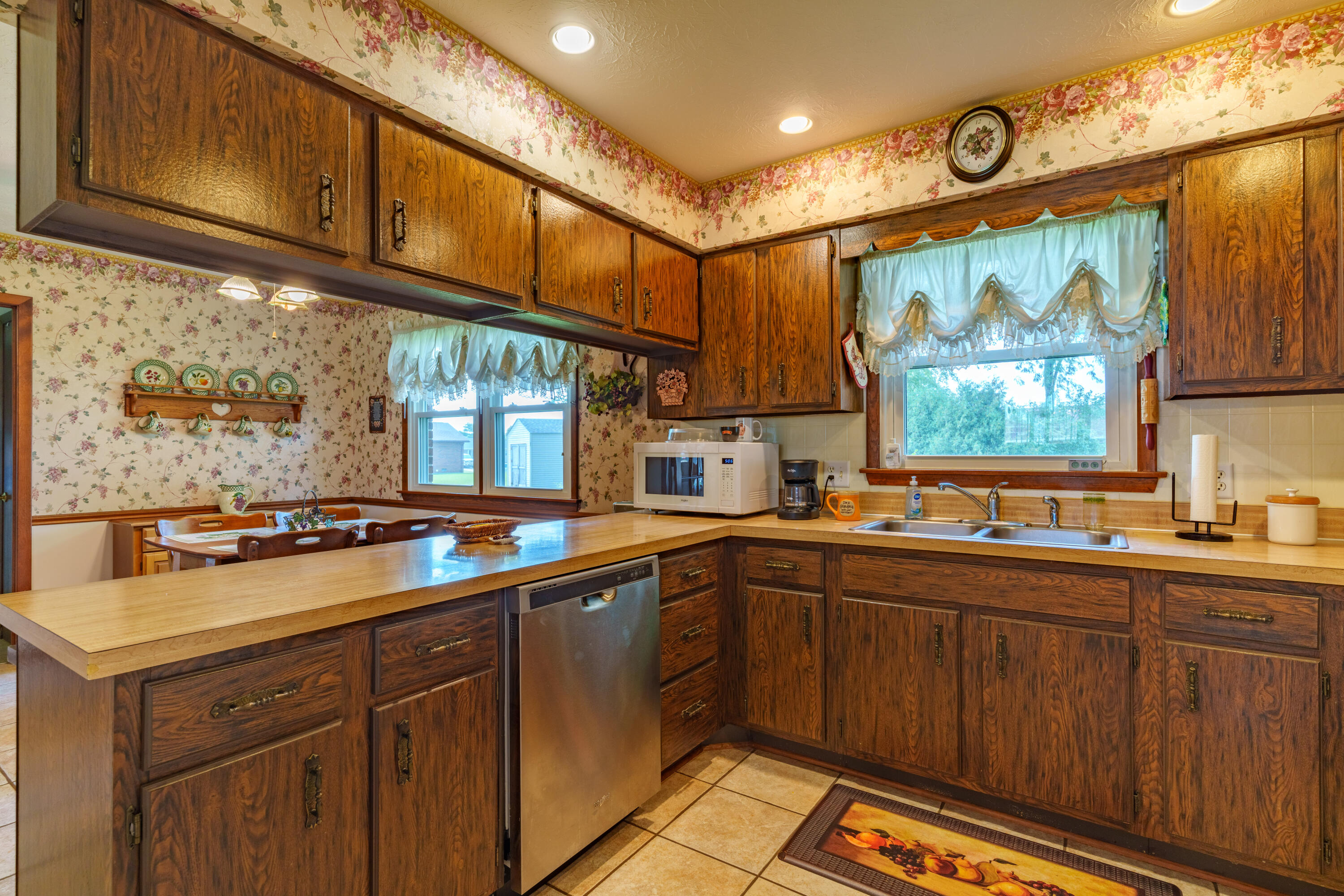 106 Karen, Botkins, Ohio 45306