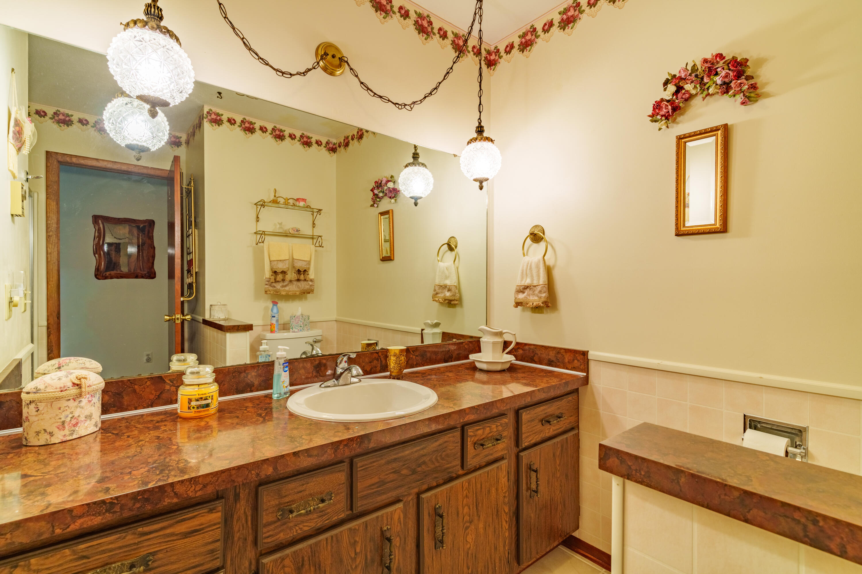 106 Karen, Botkins, Ohio 45306