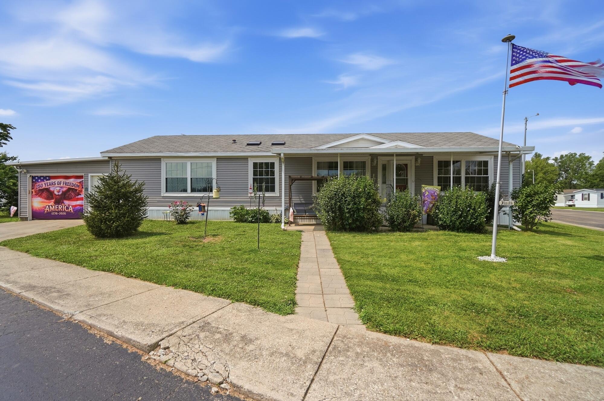 3399 Christina, New Carlisle, Ohio 45344