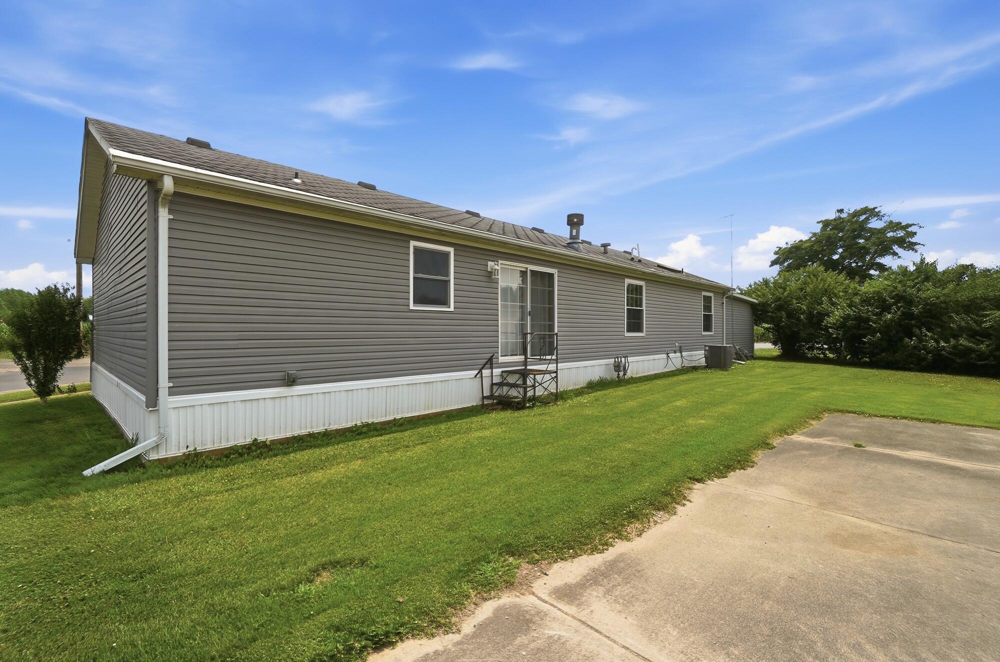 3399 Christina, New Carlisle, Ohio 45344