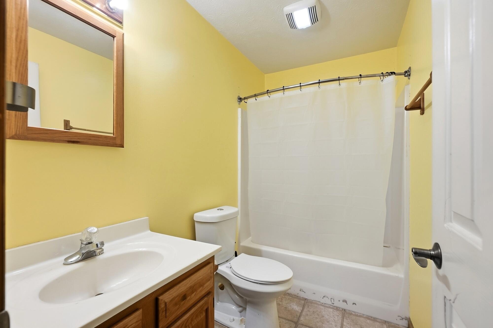 384 Parkview, Woodstock, Ohio 43084