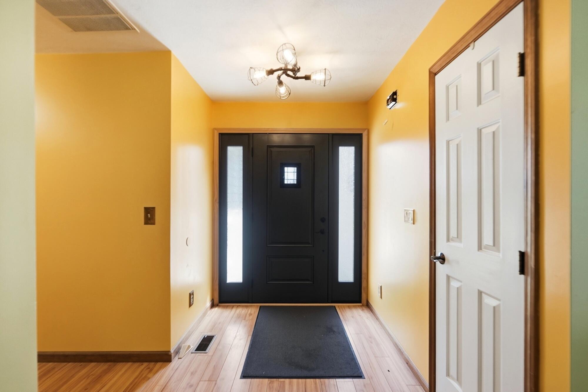384 Parkview, Woodstock, Ohio 43084