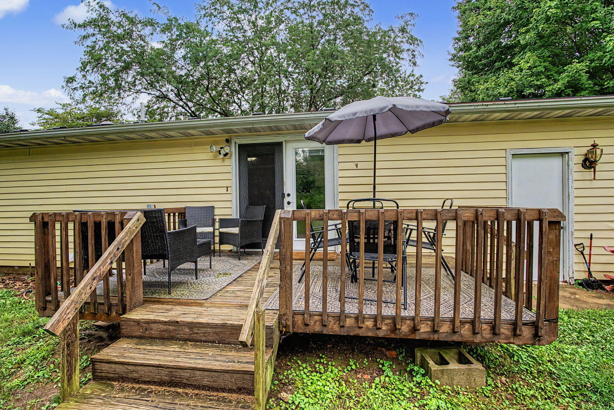 1000 Buena Vista, South Vienna, Ohio 45369