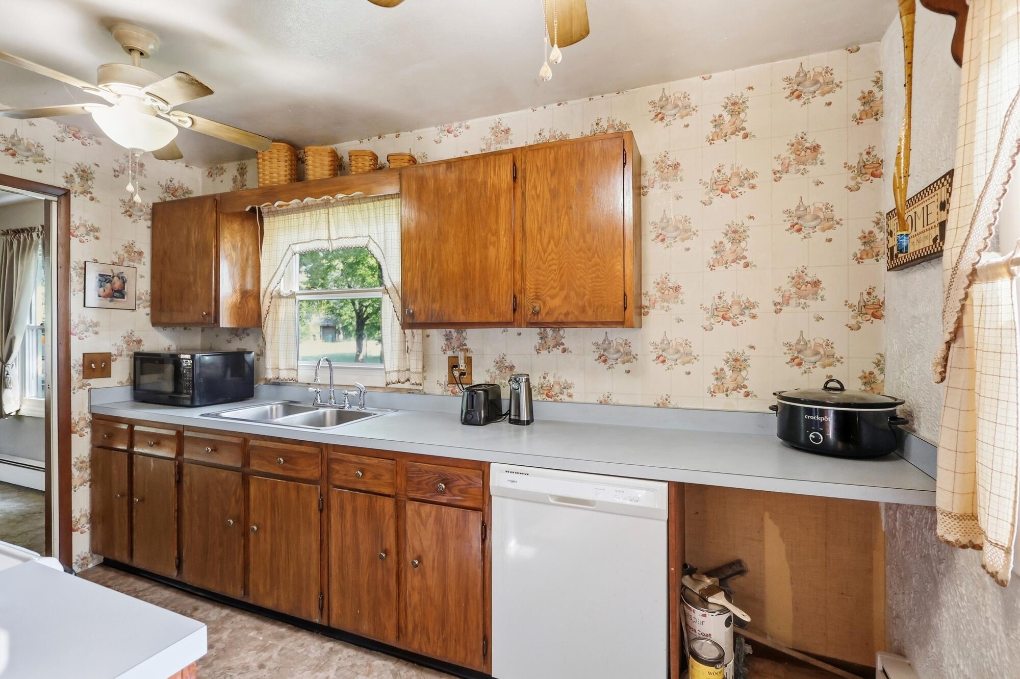 5890 Springfield Xenia, Springfield, Ohio 45502