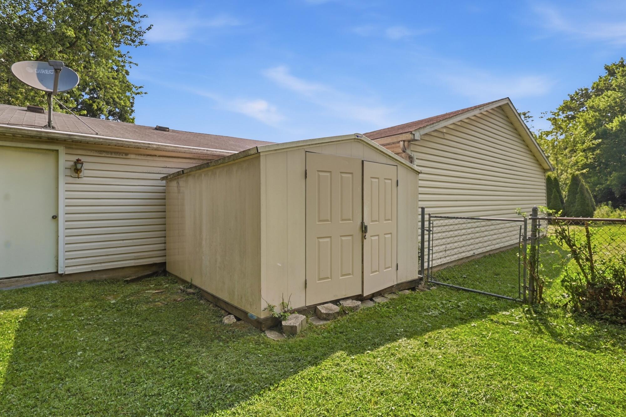5890 Springfield Xenia, Springfield, Ohio 45502