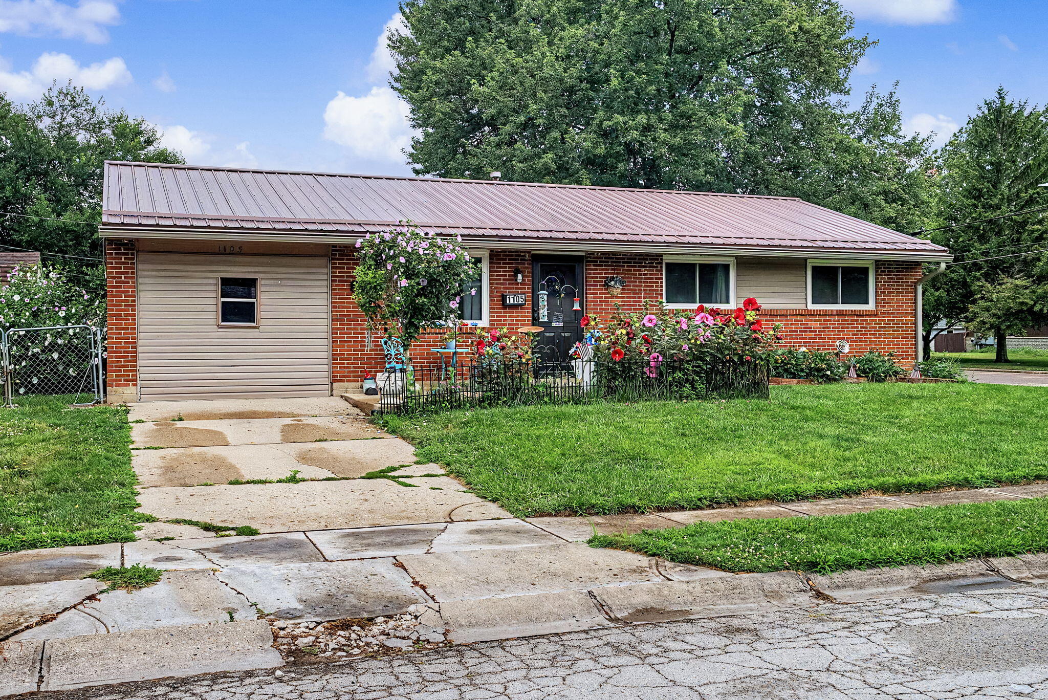 1105 Main, West Milton, Ohio 45383