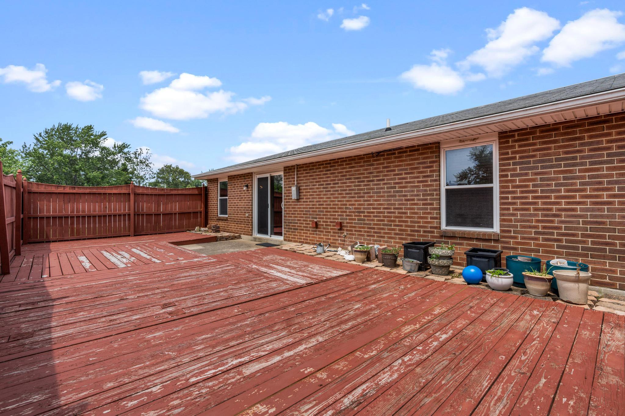 8289 Millspring, Dayton, Ohio 45424