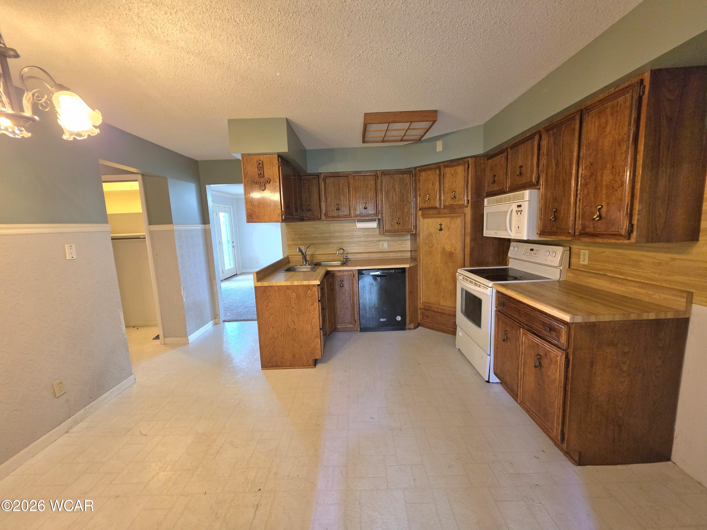 745 Eastgate Drive, Spencerville, Ohio
