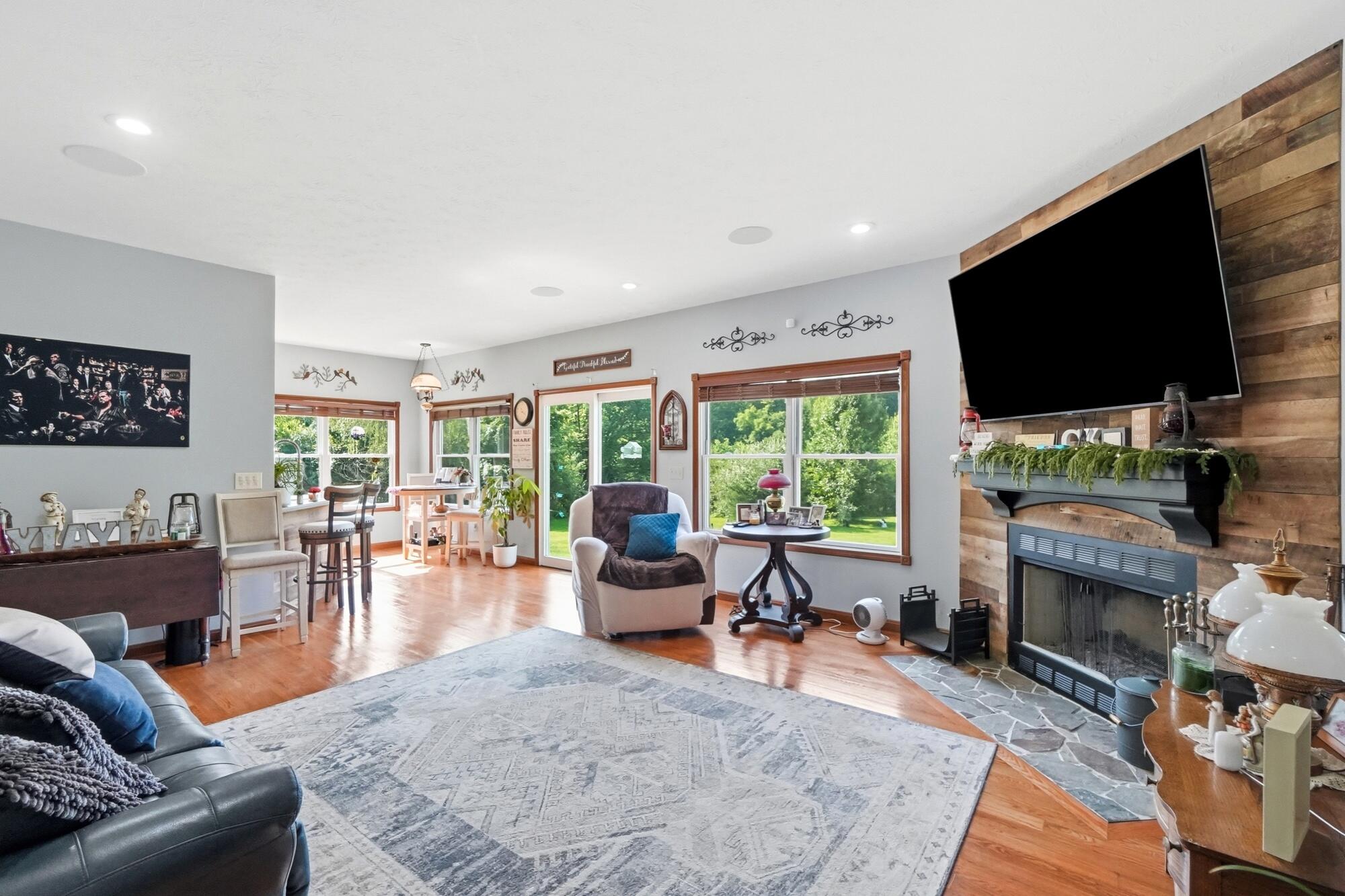 2619 Fox Hollow, Springfield, Ohio 45502