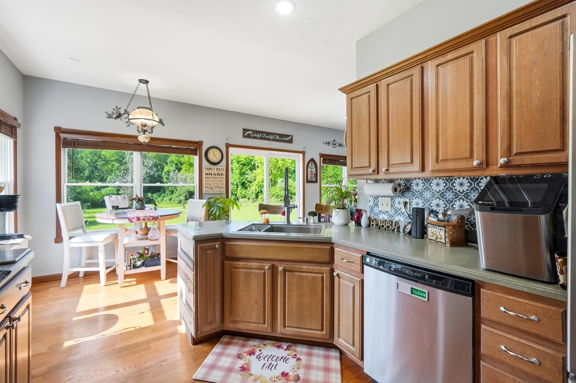 2619 Fox Hollow, Springfield, Ohio 45502