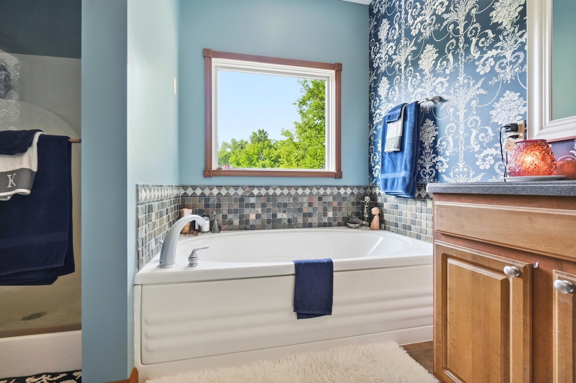 2619 Fox Hollow, Springfield, Ohio 45502