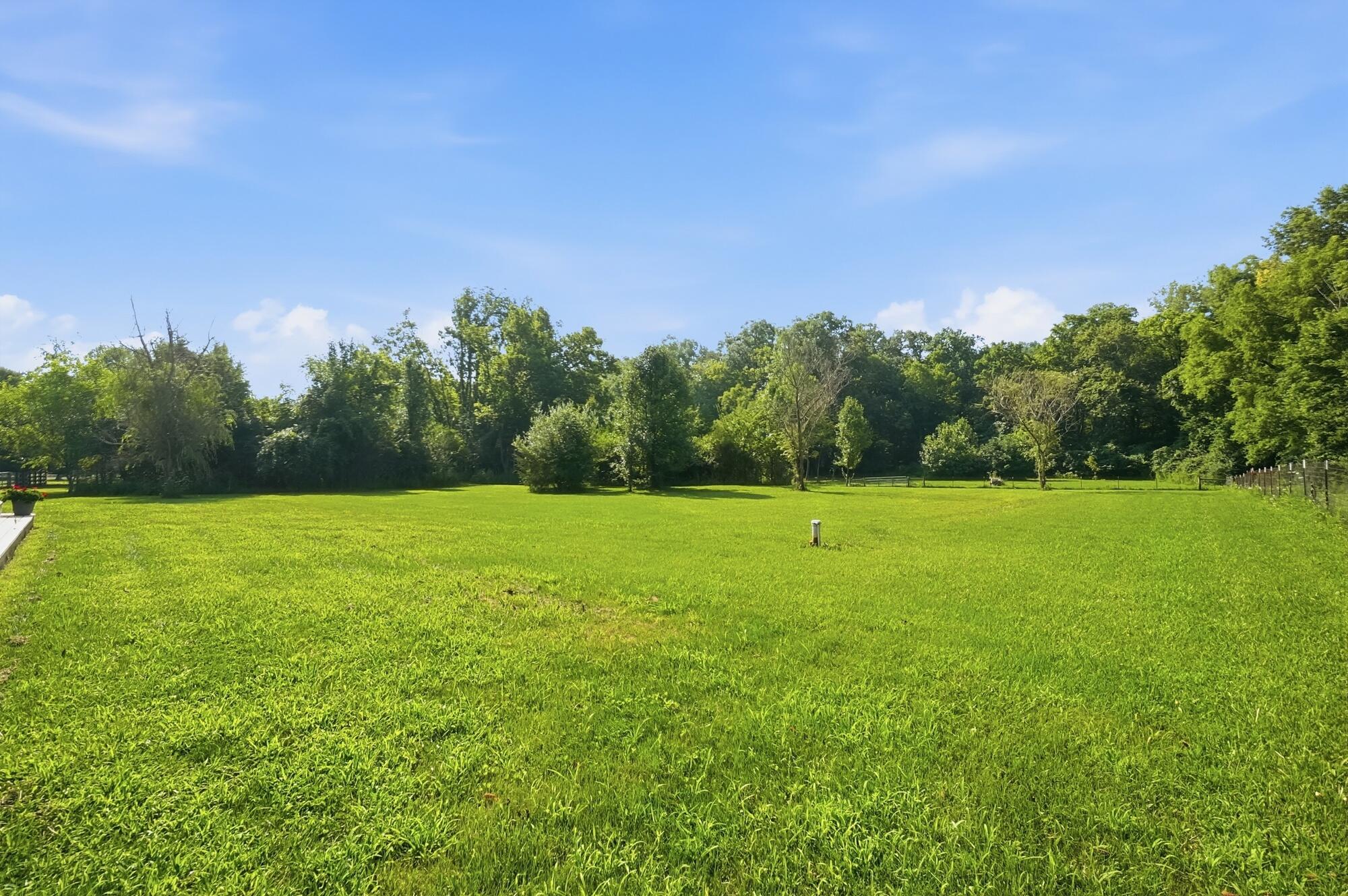 2619 Fox Hollow, Springfield, Ohio 45502