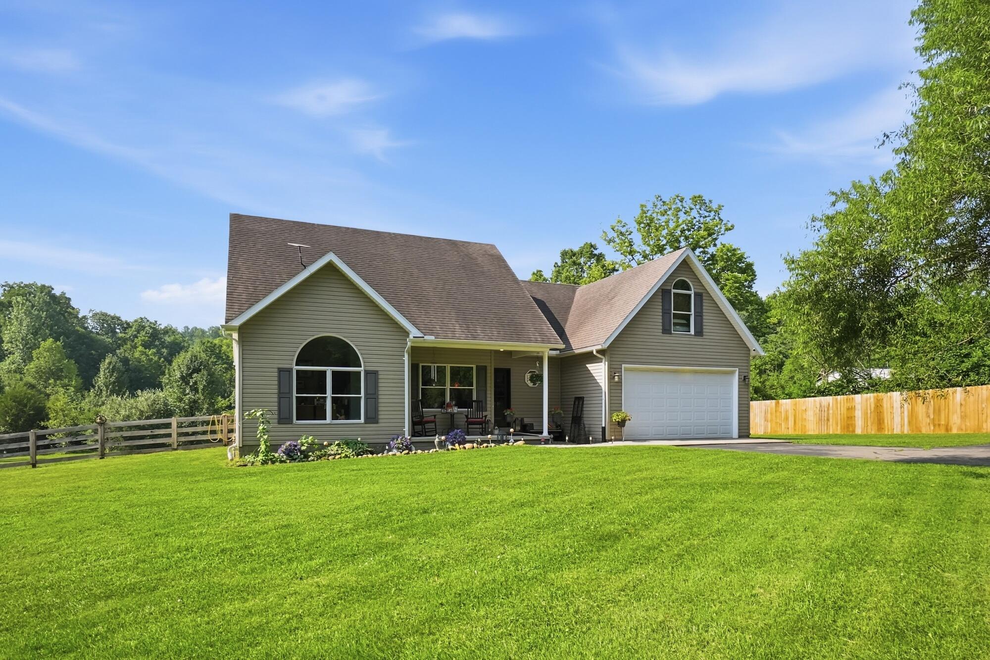 2619 Fox Hollow, Springfield, Ohio 45502