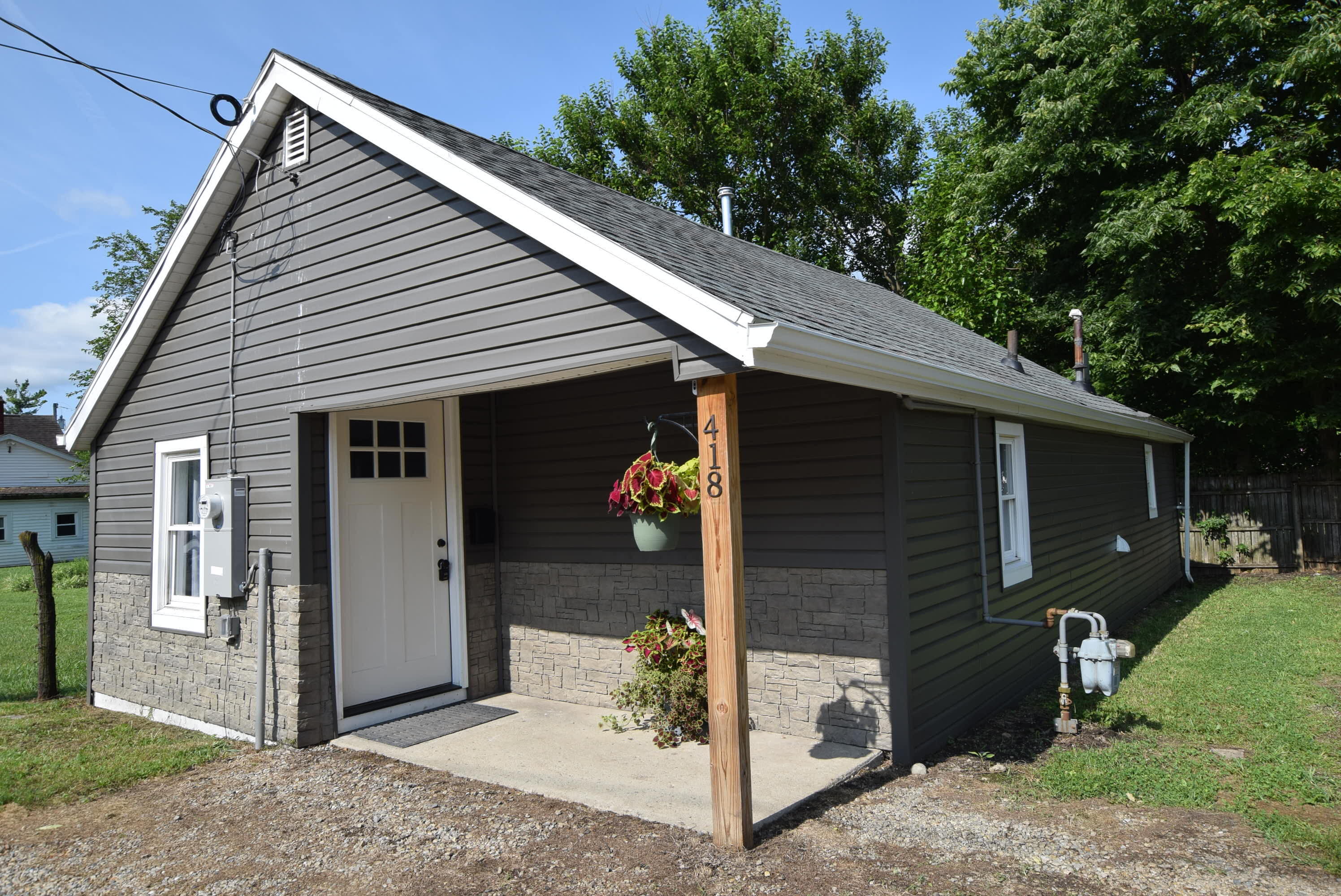 418 Railroad, Urbana, Ohio 43078