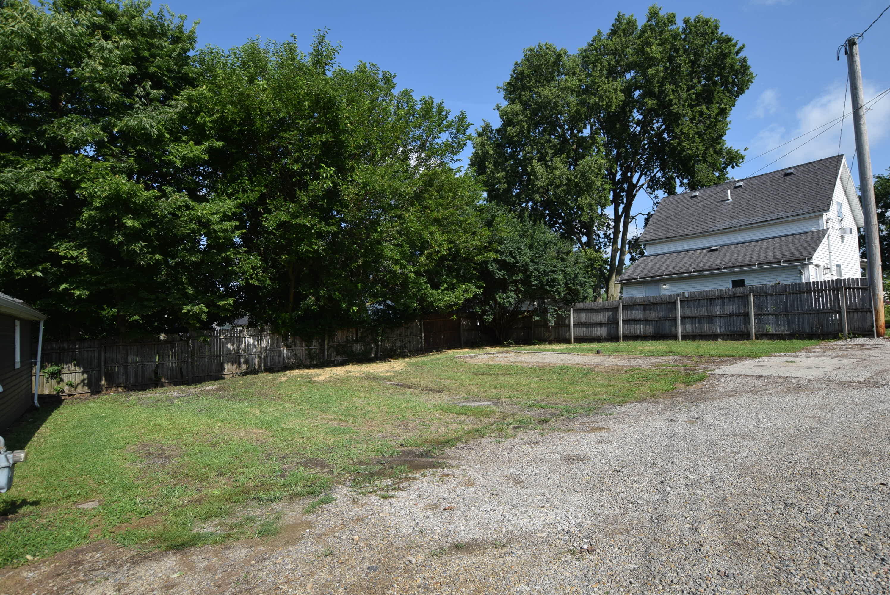 418 Railroad, Urbana, Ohio 43078