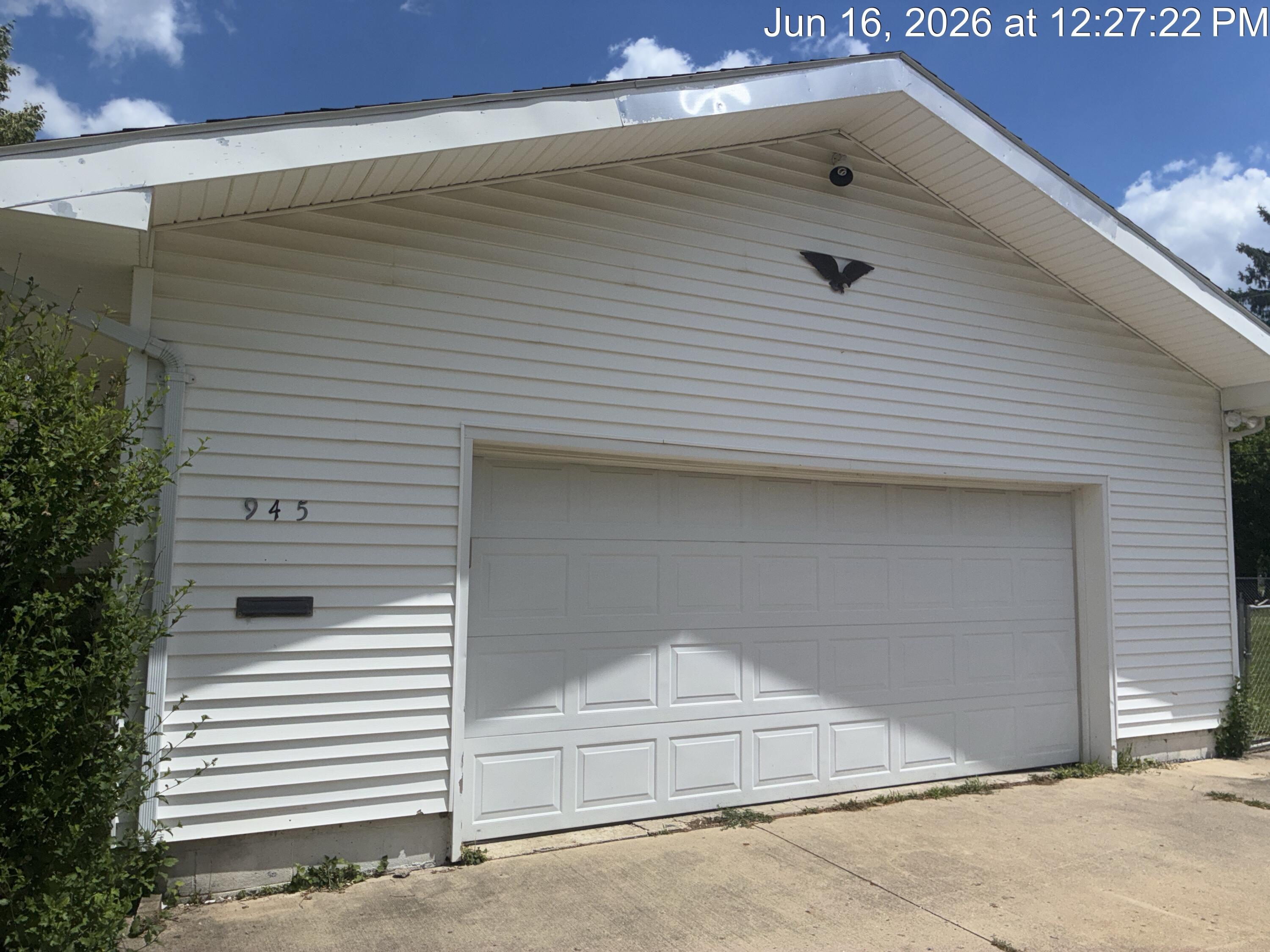 945 Wooddale, Urbana, Ohio 43078