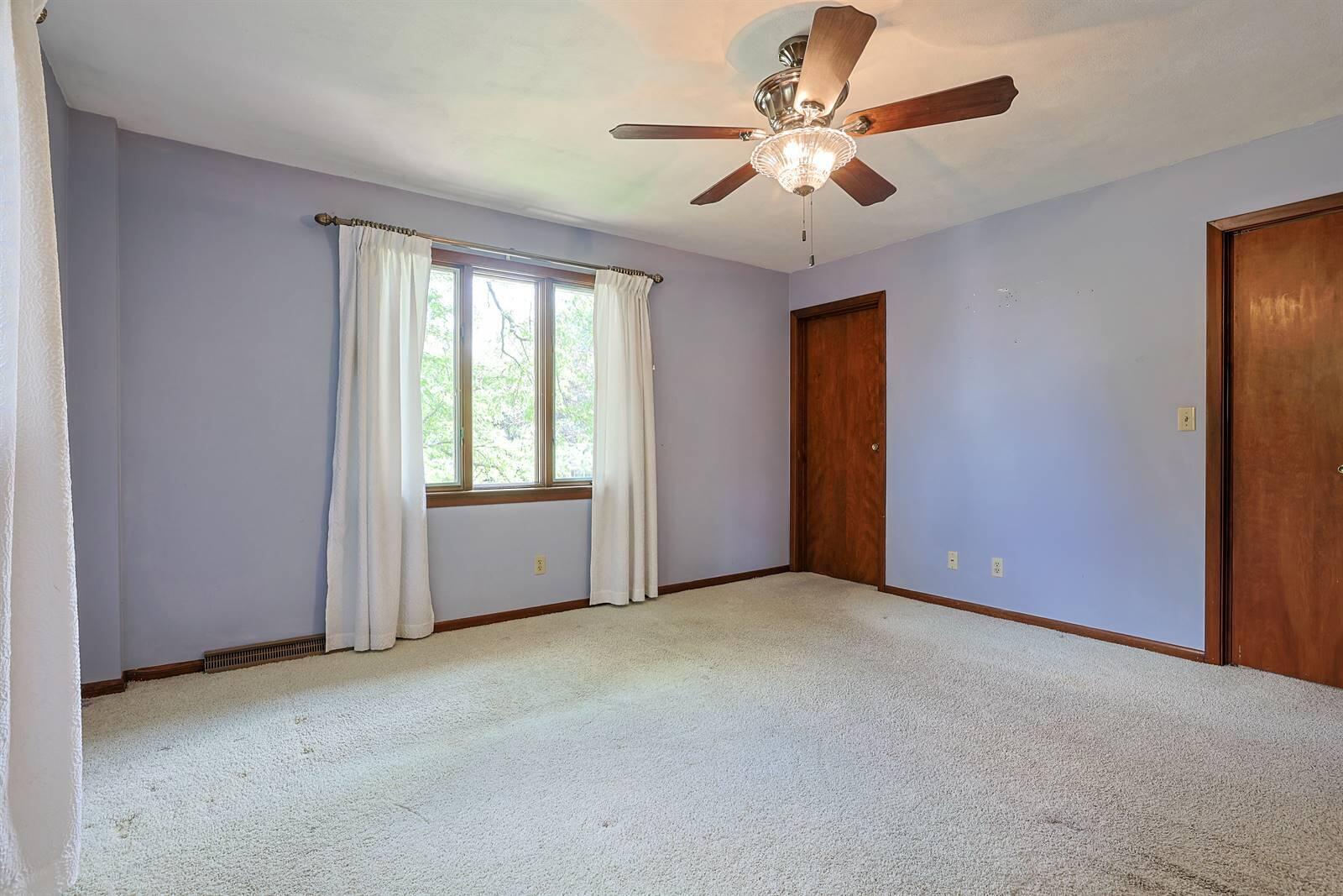 2727 Wellsford, Springfield, Ohio 45503