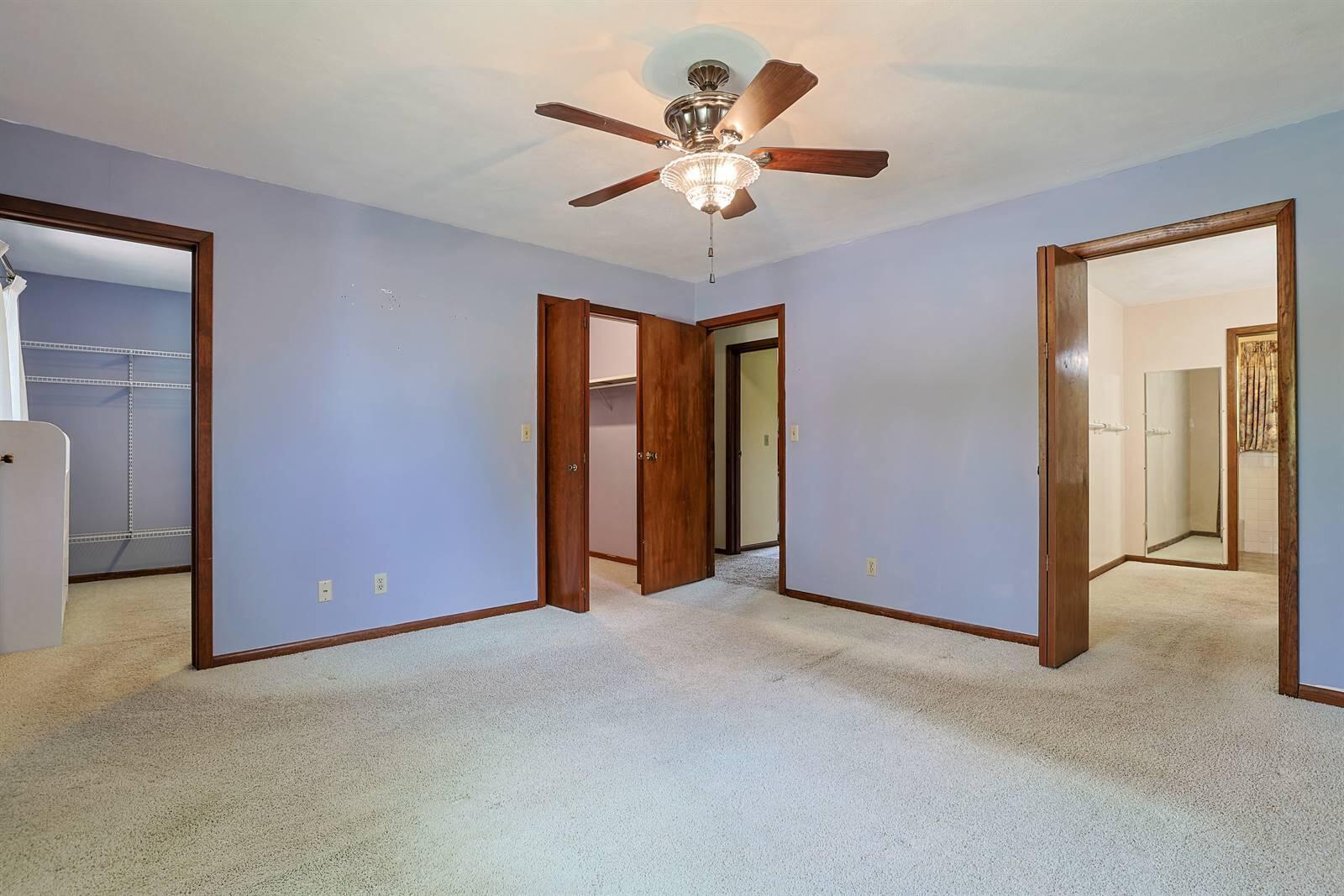 2727 Wellsford, Springfield, Ohio 45503