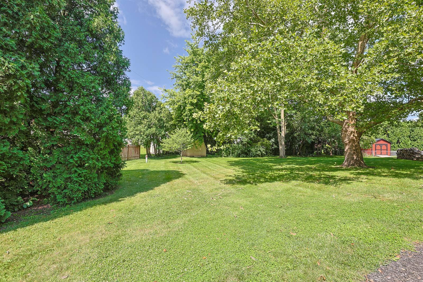 2727 Wellsford, Springfield, Ohio 45503