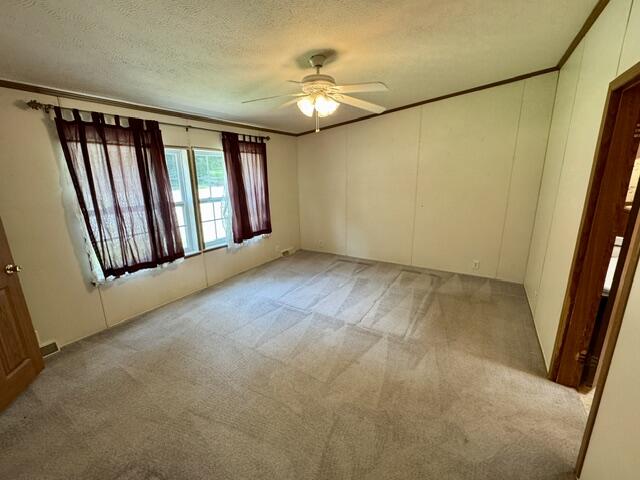 2477 Snyder Domer, Springfield, Ohio 45502
