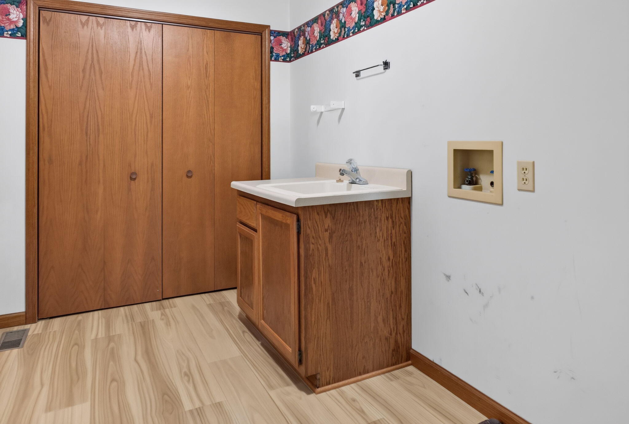 1401 James, Celina, Ohio 45822