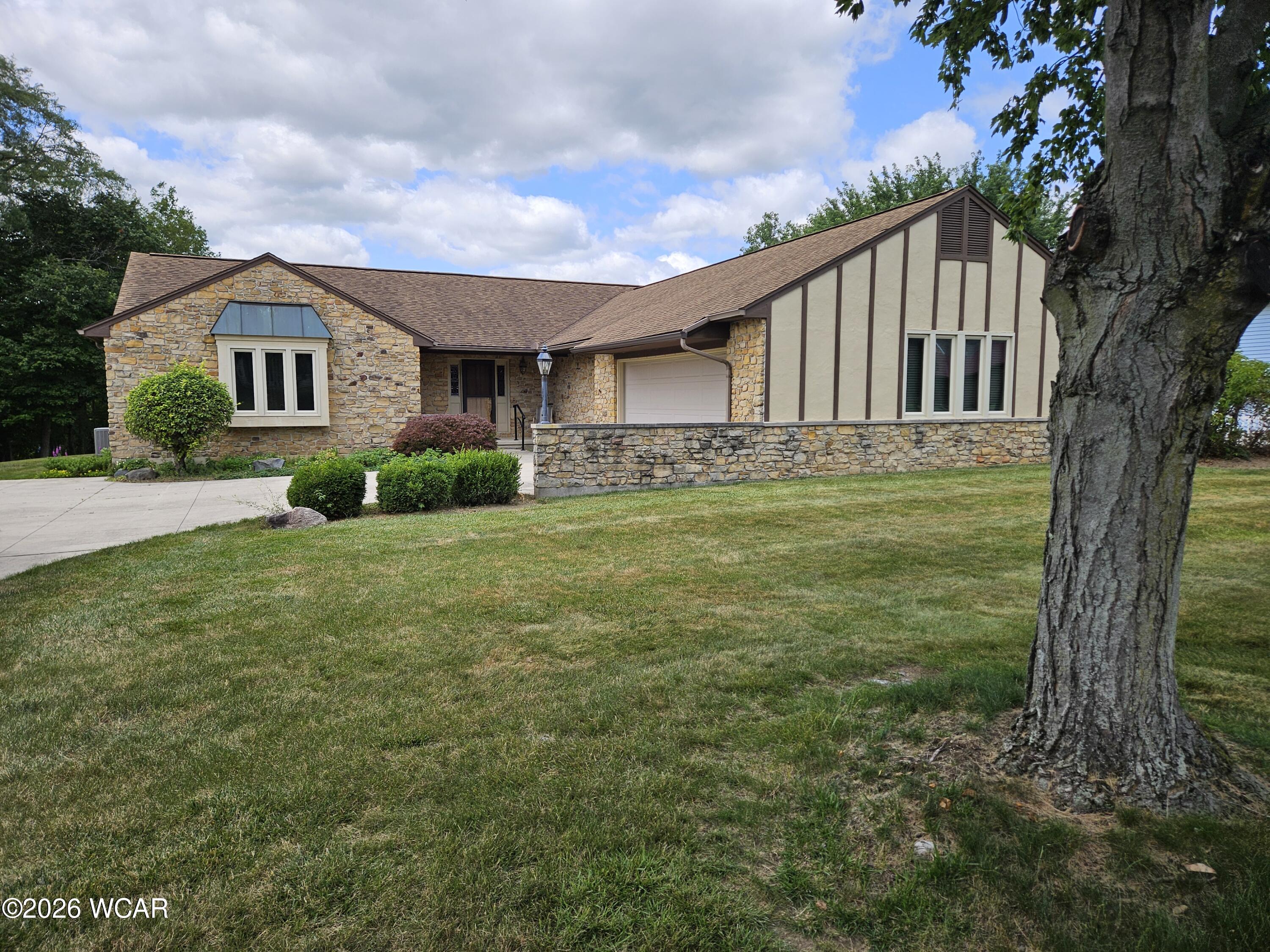 15811 Sunset Boulevard, Wapakoneta, Ohio