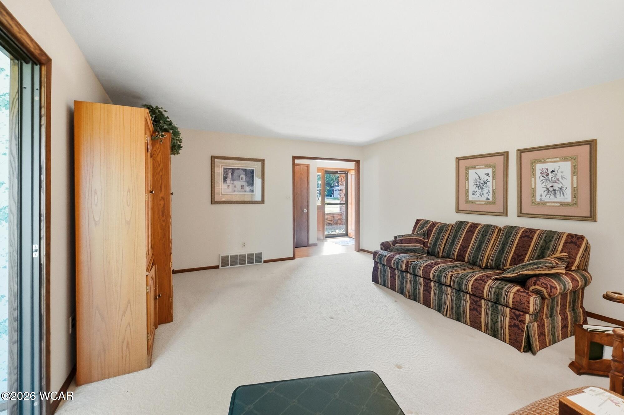 15811 Sunset Boulevard, Wapakoneta, Ohio