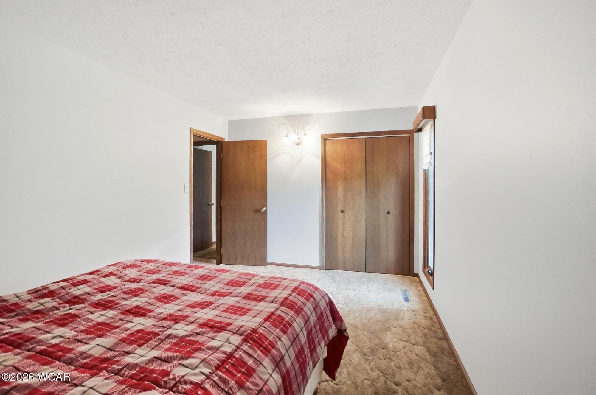 15811 Sunset Boulevard, Wapakoneta, Ohio