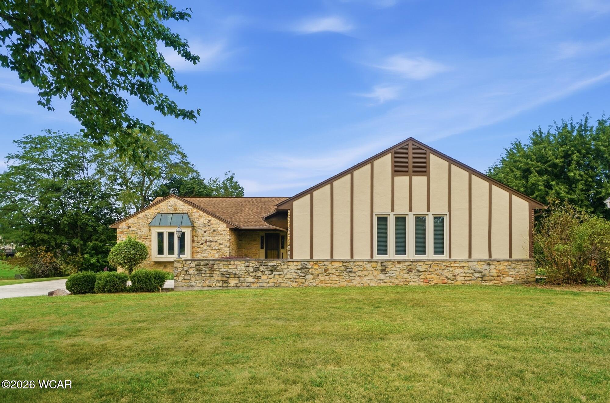 15811 Sunset Boulevard, Wapakoneta, Ohio