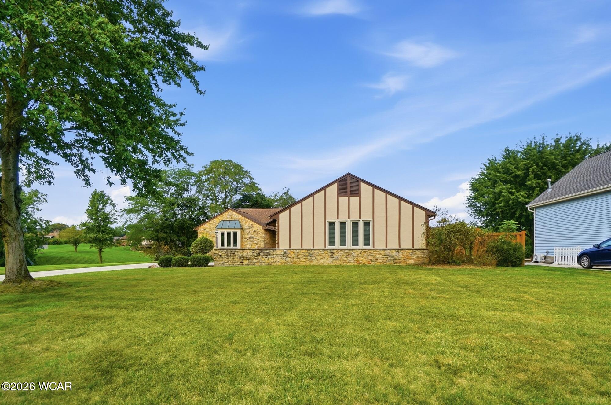 15811 Sunset Boulevard, Wapakoneta, Ohio