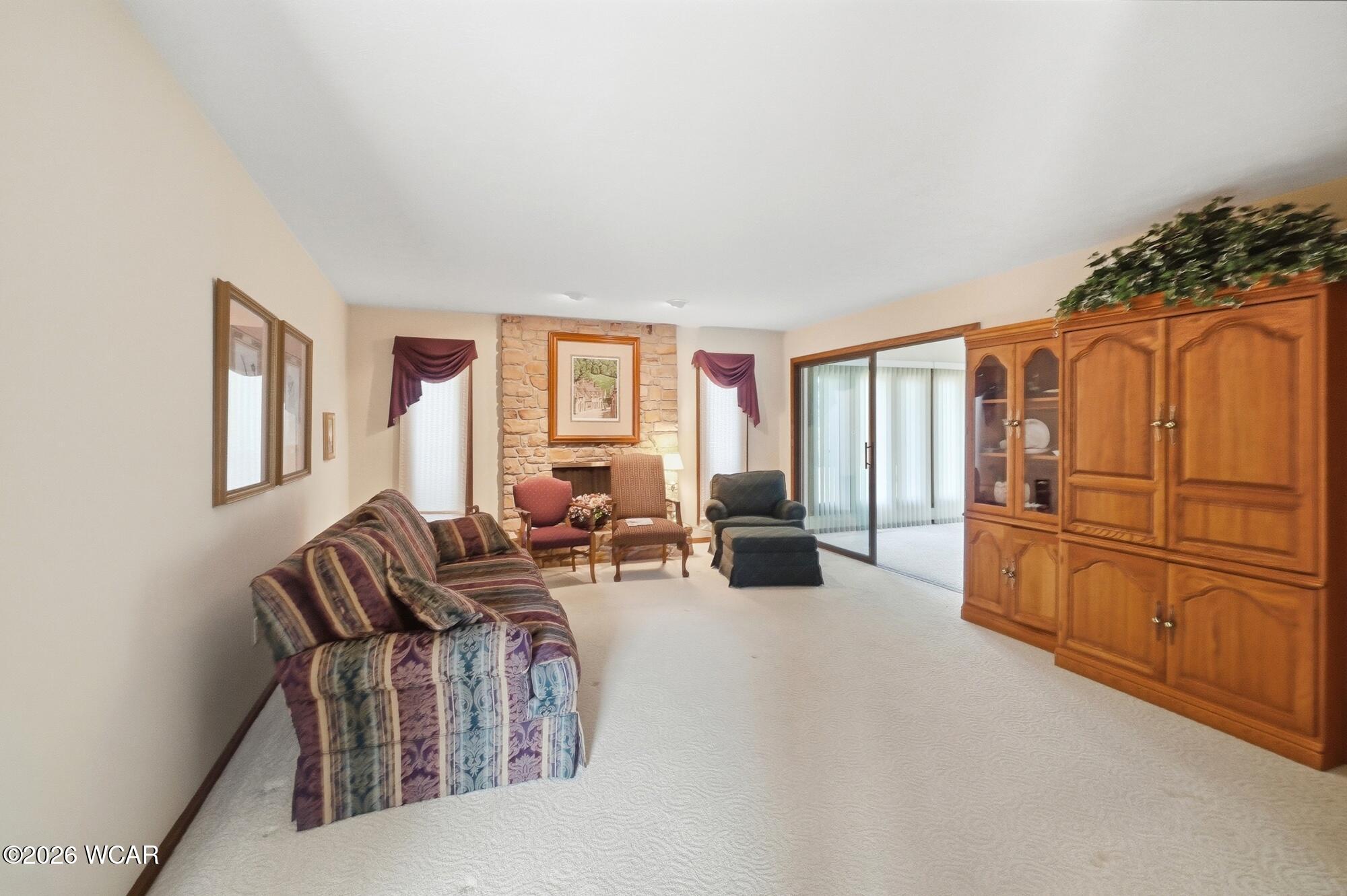 15811 Sunset Boulevard, Wapakoneta, Ohio
