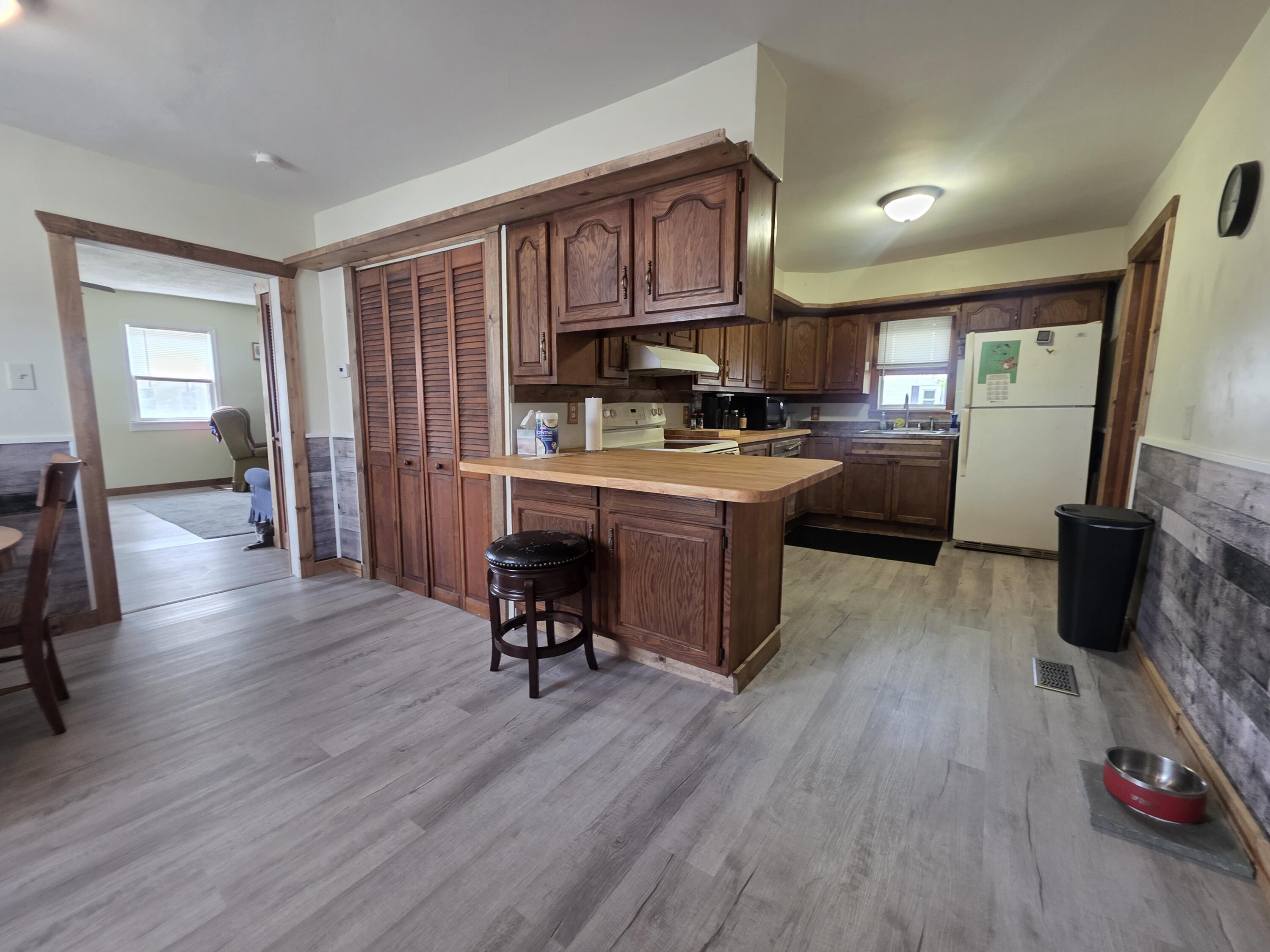 8827 State Route 274, Kettlersville, Ohio 45336