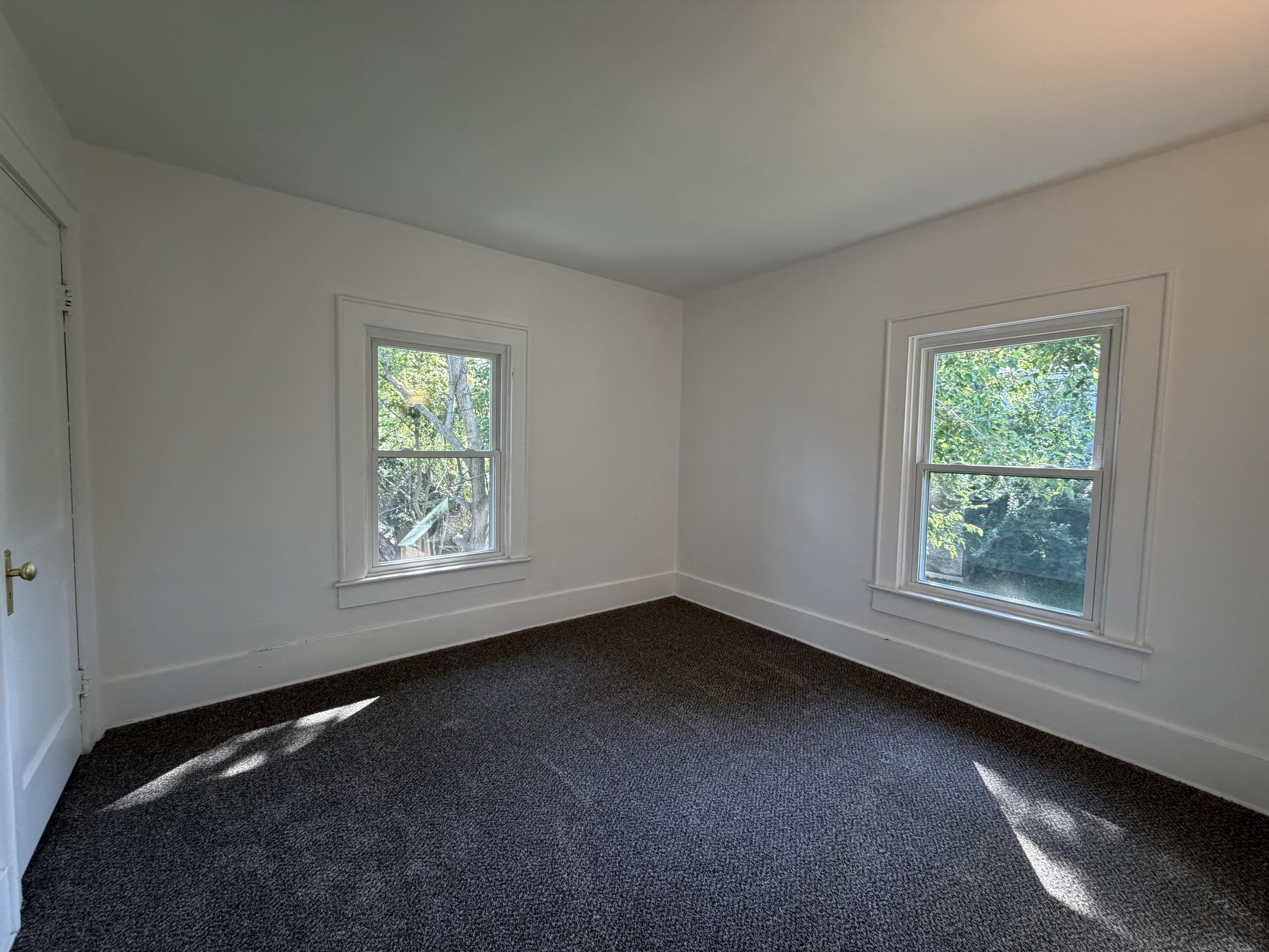 930 Avondale, Springfield, Ohio 45503