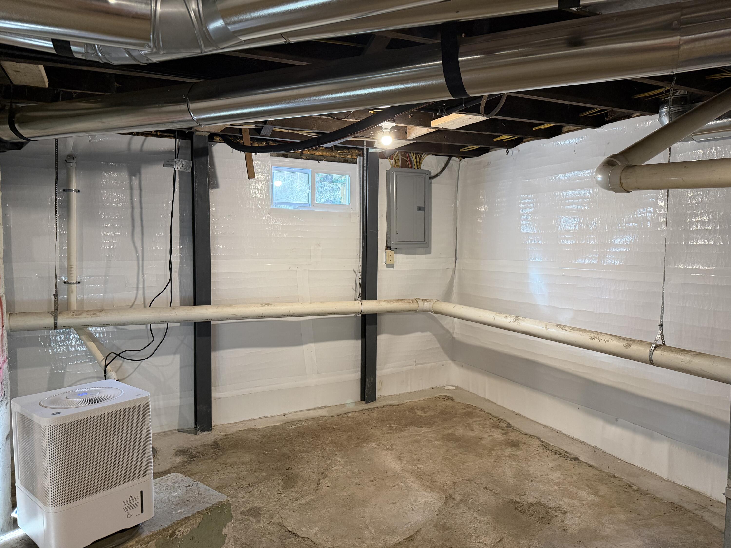 930 Avondale, Springfield, Ohio 45503