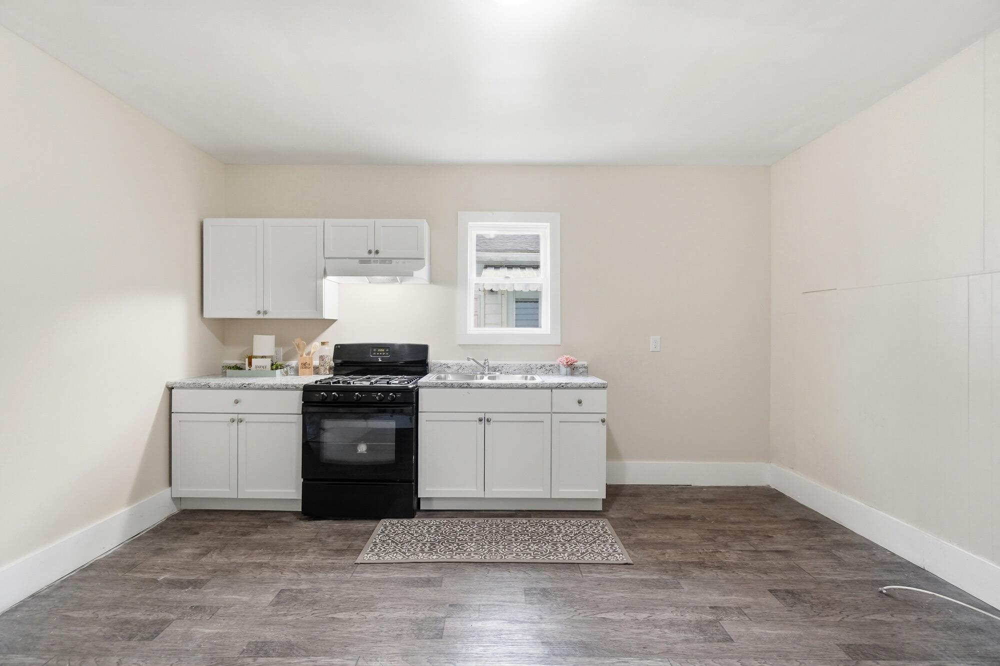 967 James, Springfield, Ohio 45503