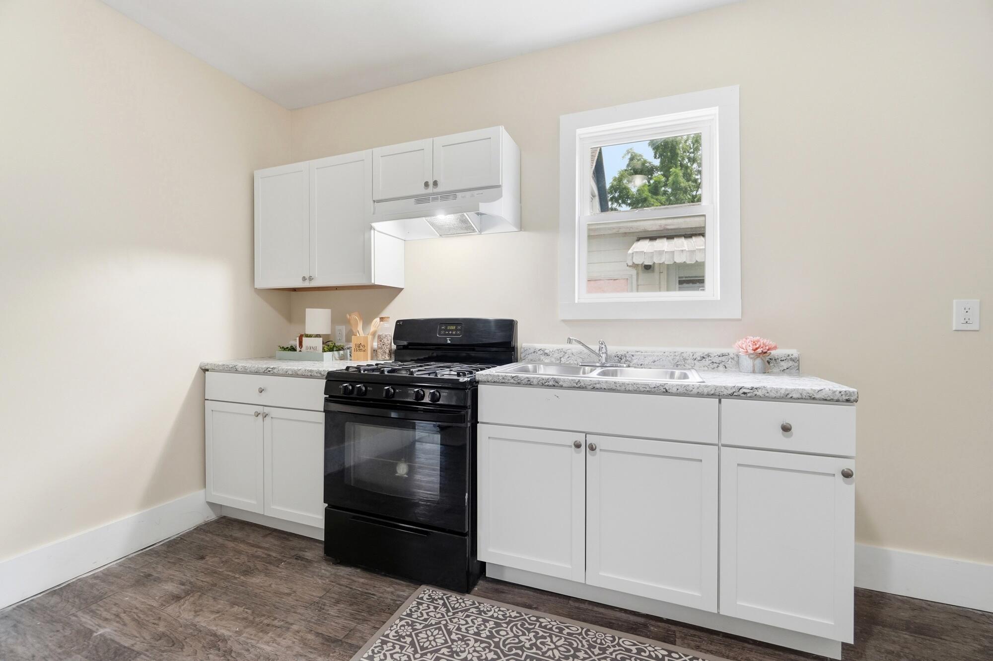 967 James, Springfield, Ohio 45503