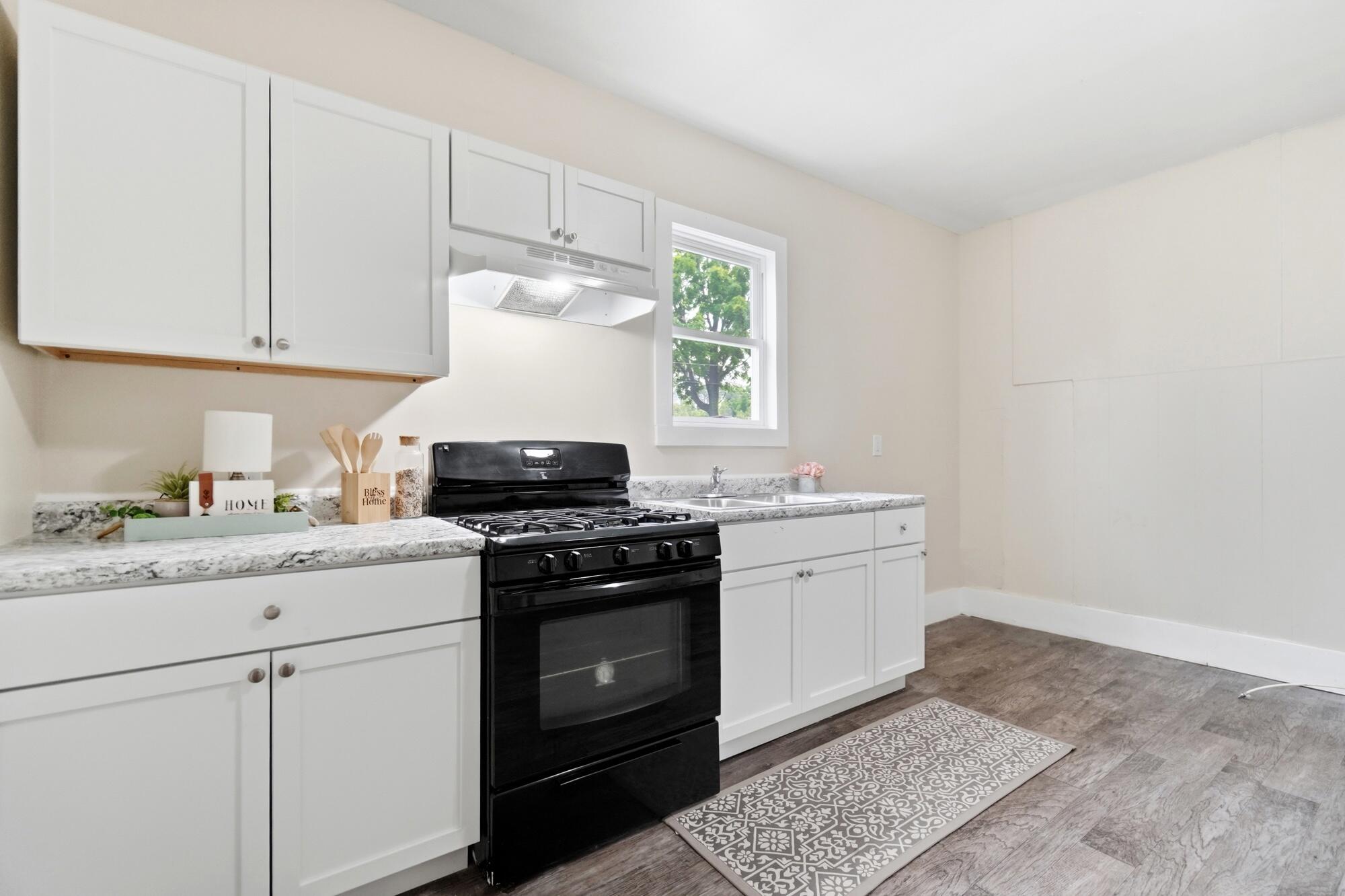 967 James, Springfield, Ohio 45503