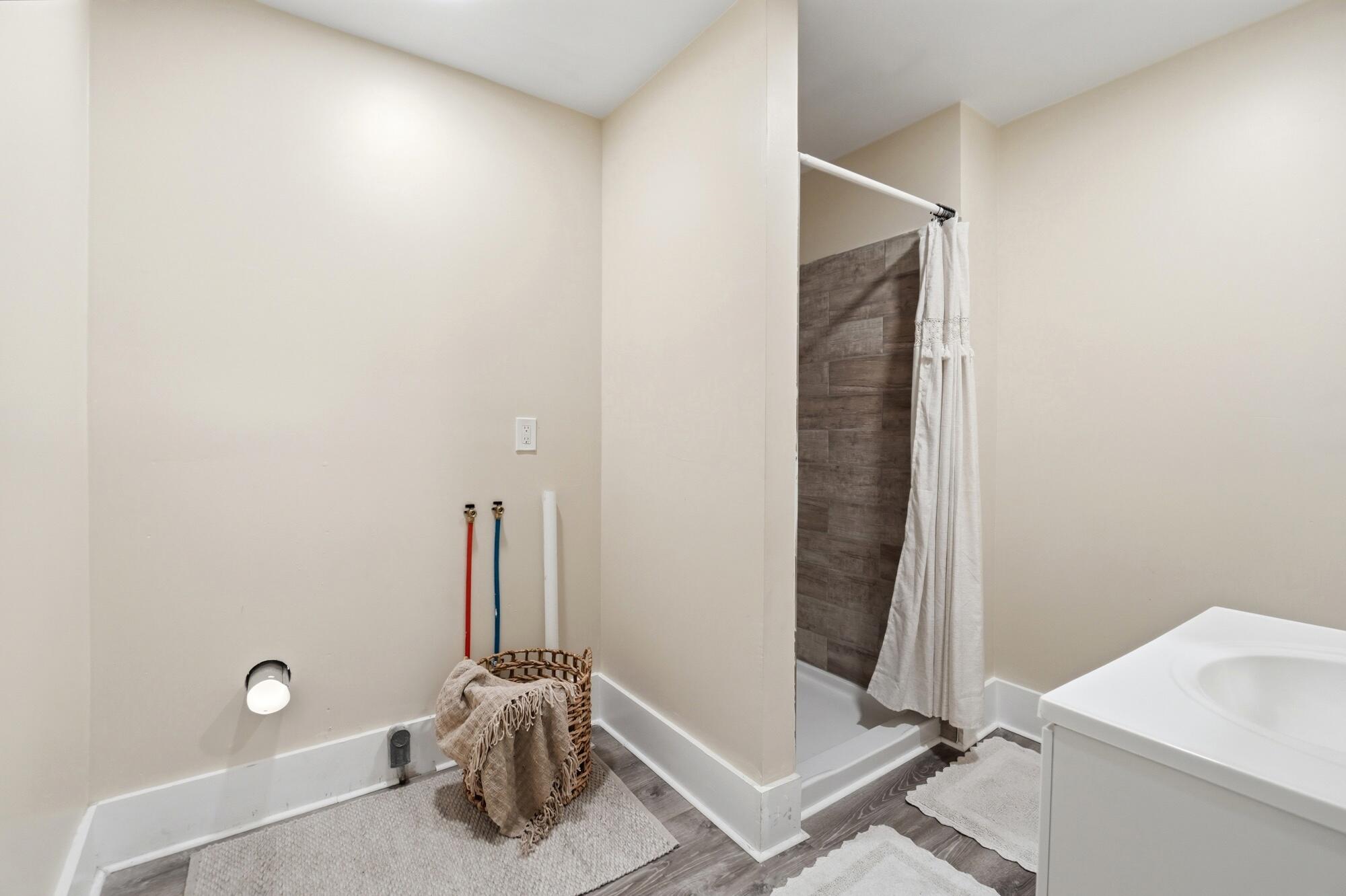 967 James, Springfield, Ohio 45503