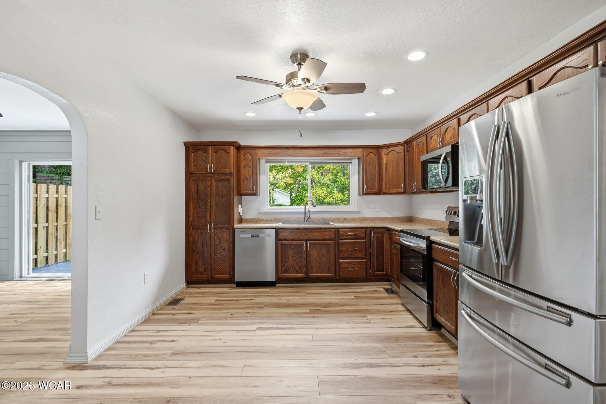 888 Lincoln Avenue, Fostoria, Ohio