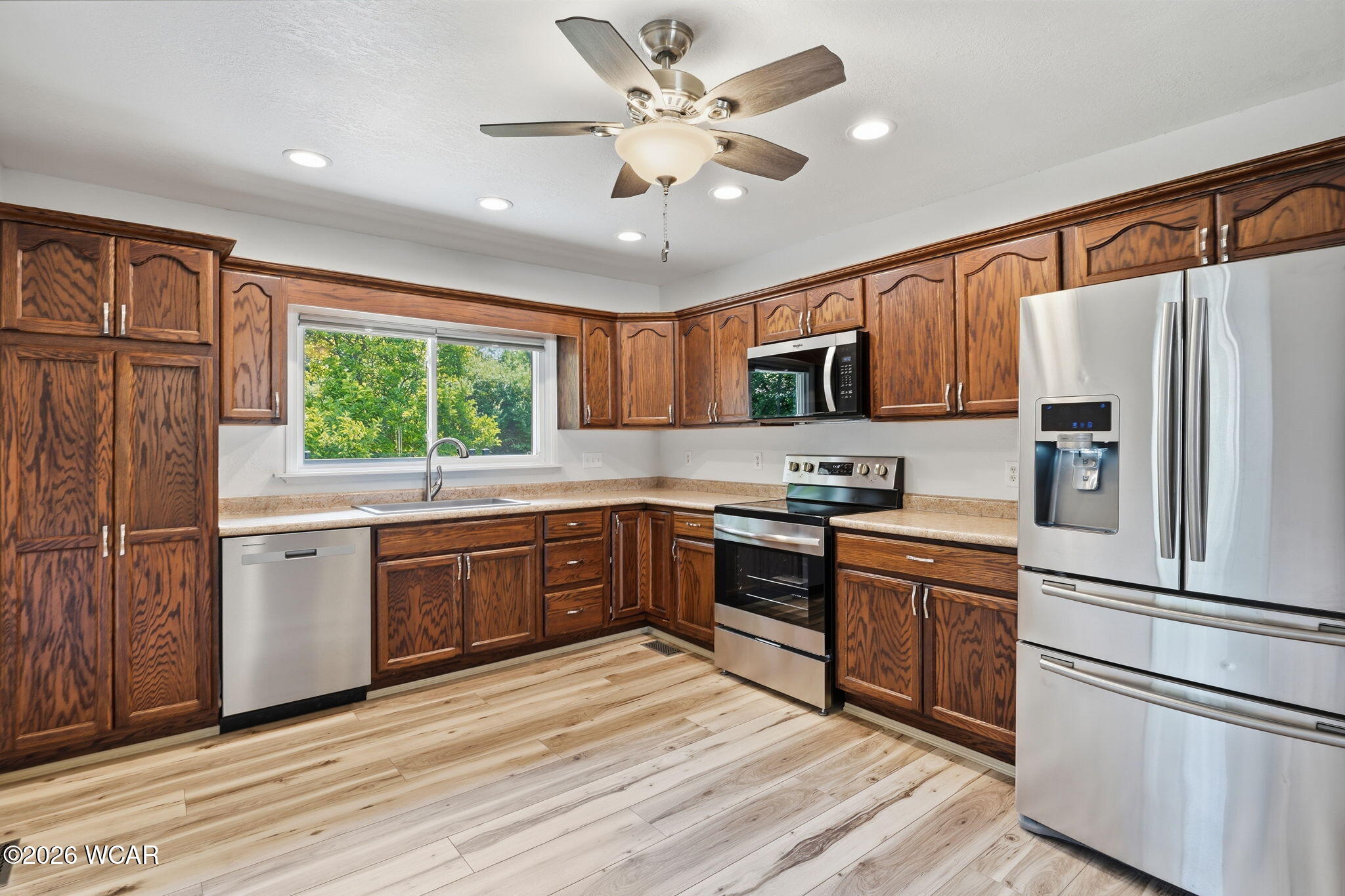 888 Lincoln Avenue, Fostoria, Ohio
