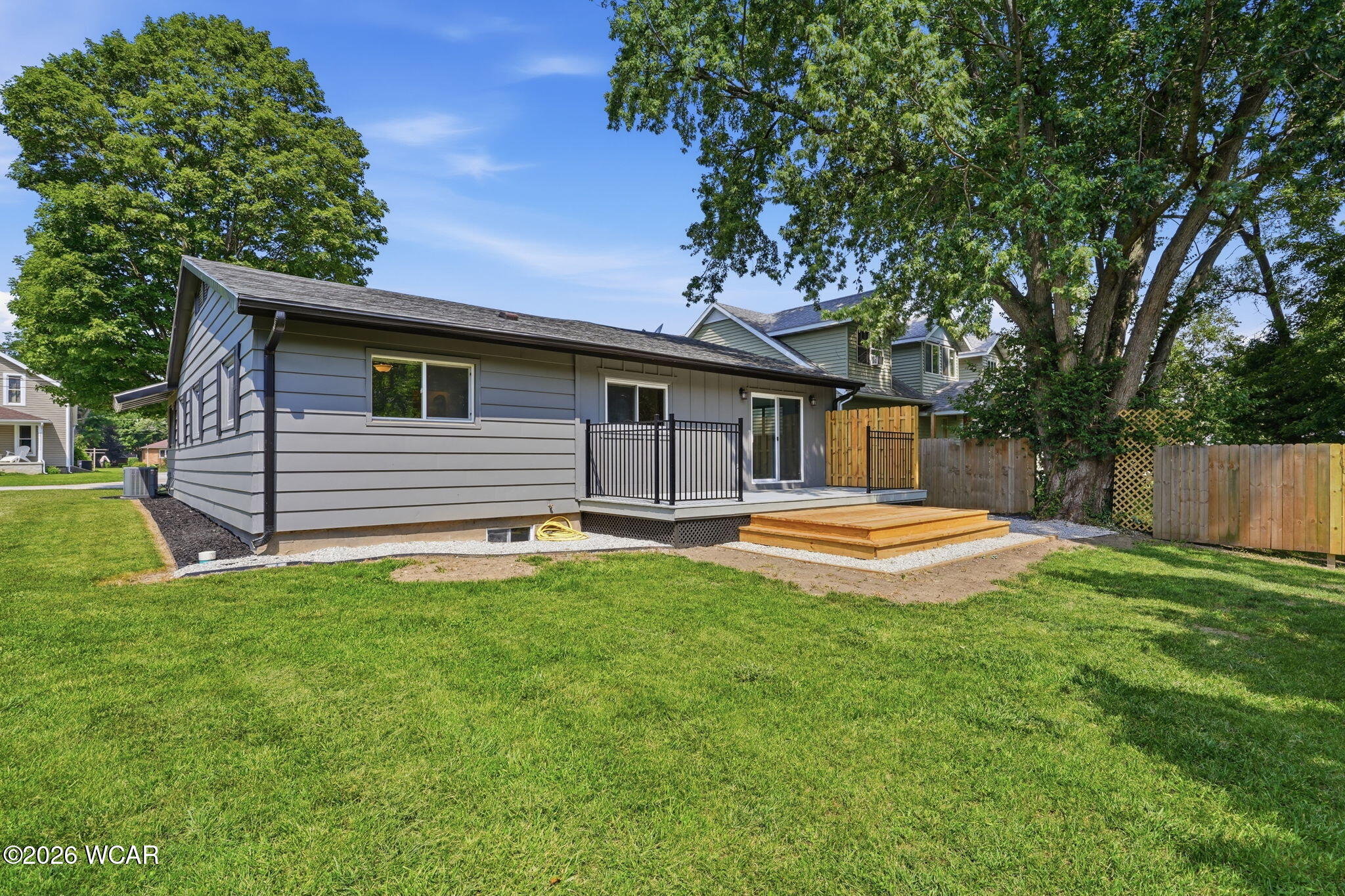 888 Lincoln Avenue, Fostoria, Ohio