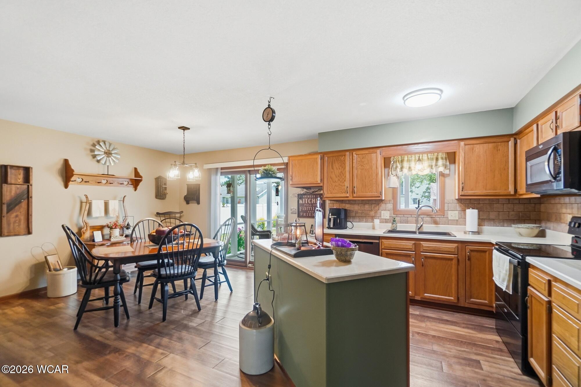142 Geneva Lane, Elida, Ohio